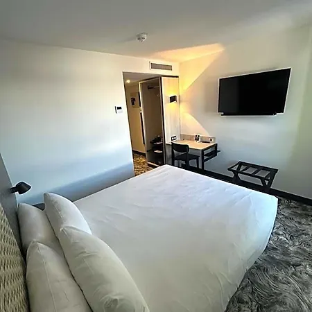 Nord Aeroport Hotel 2*